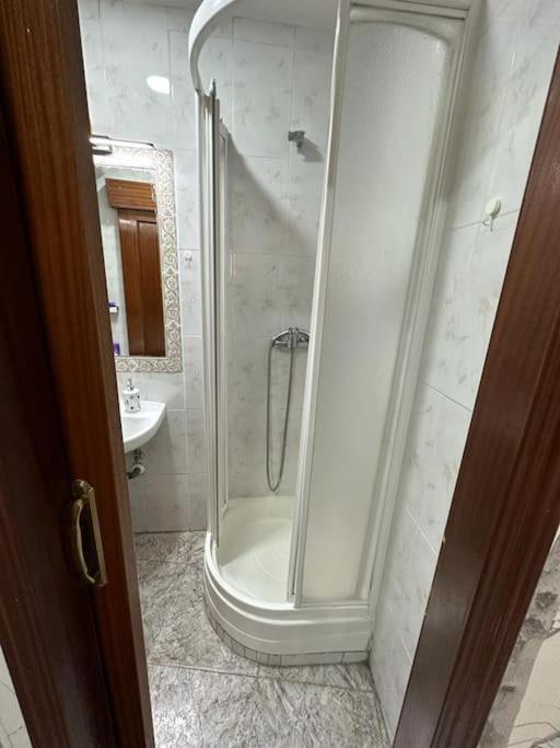 Economico Piso En Madrid Centro Apartment Exterior photo